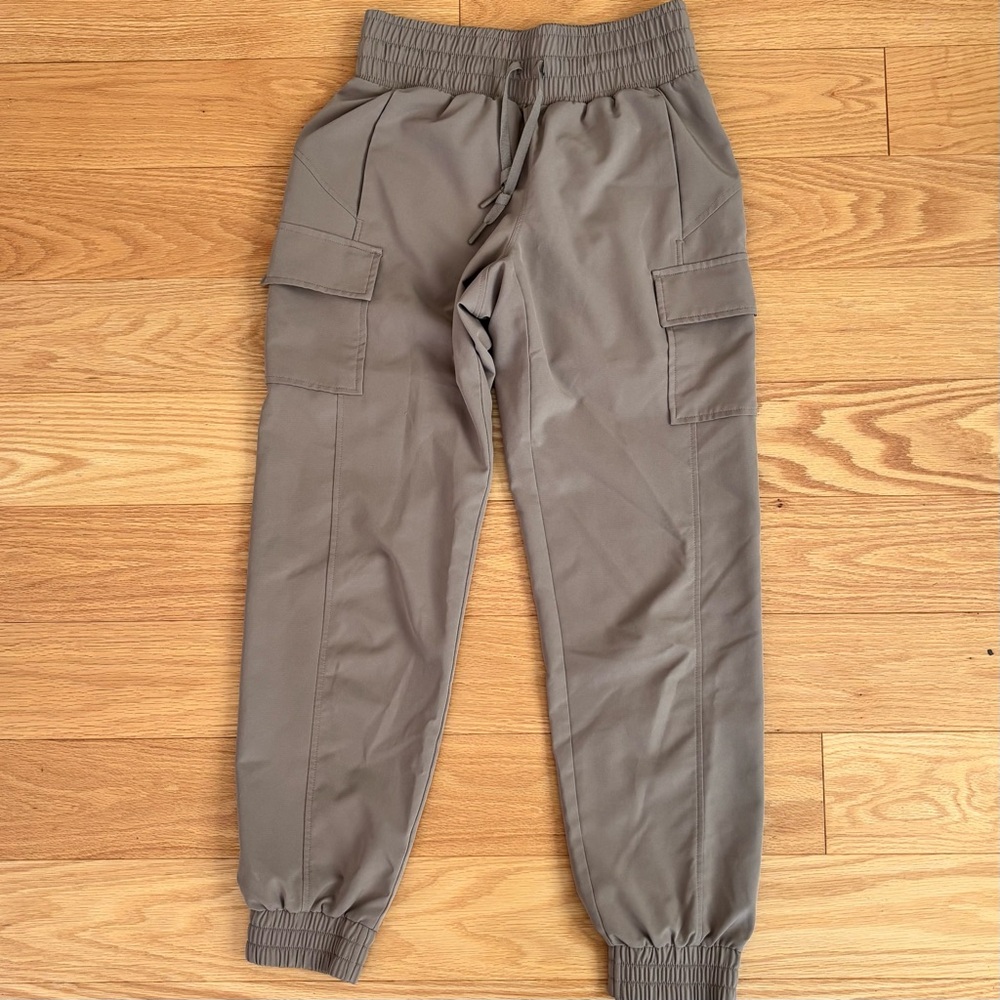 Avalanche Taupe Cargo Pants Joggers XS